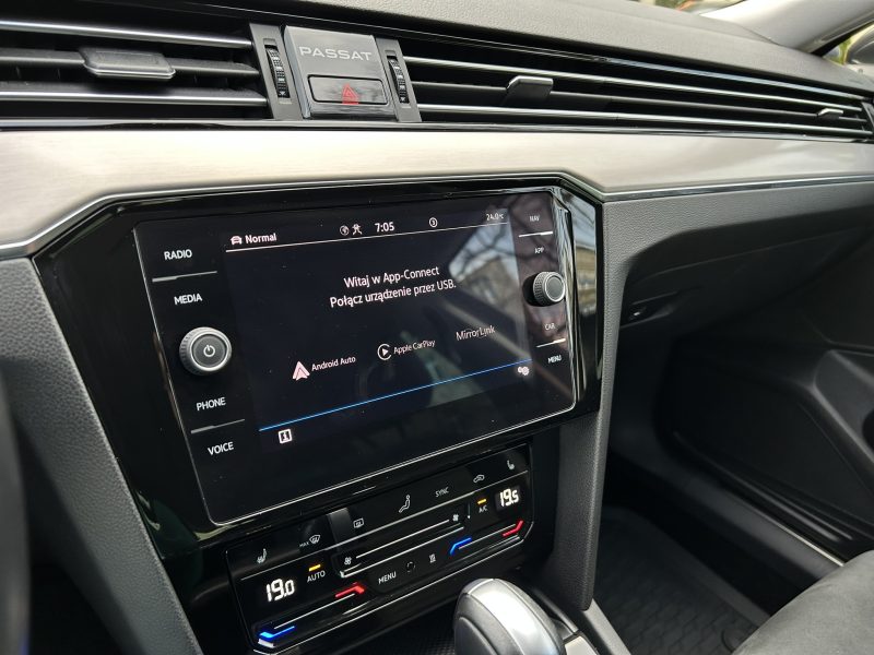 Volkswagen Passat 2.0 TDI 4Mot R-Line DSG