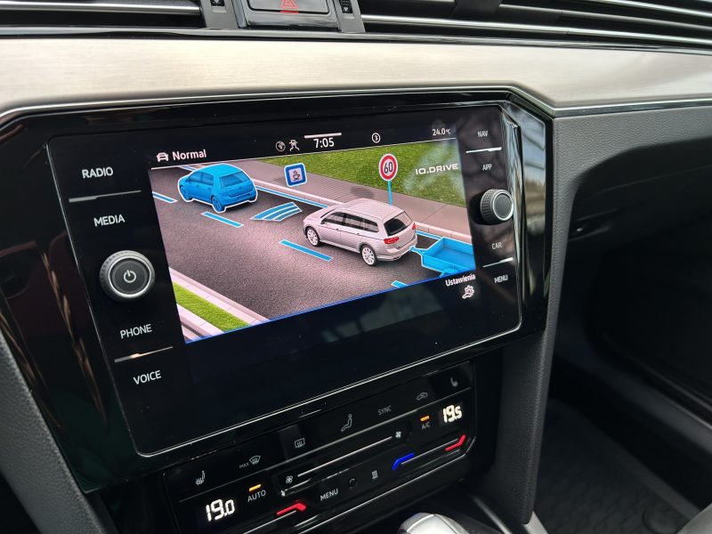 Volkswagen Passat 2.0 TDI 4Mot R-Line DSG